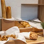 酒店 Ibis Styles 谢德尔采