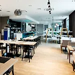 Ibis Styles 3*