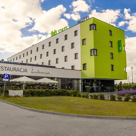 Ibis Styles Hotell 3*