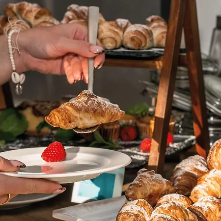 酒店 Ibis Styles 谢德尔采