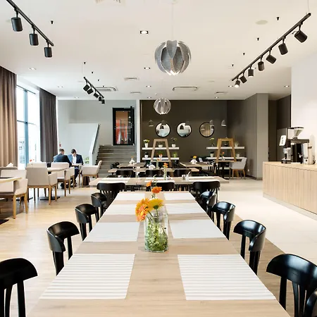 Ibis Styles 3* 谢德尔采