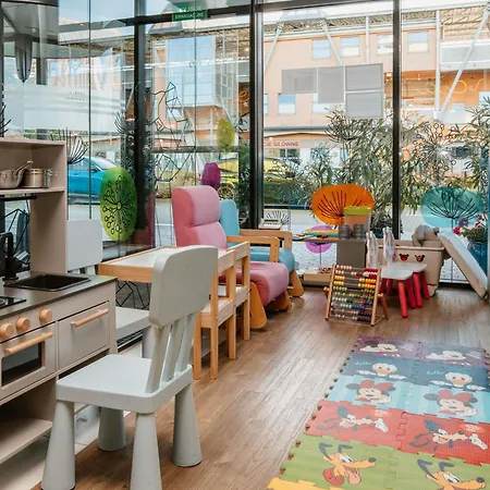 Ibis Styles 酒店 谢德尔采