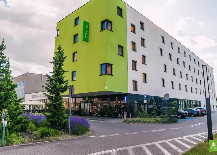 酒店 Ibis Styles 谢德尔采